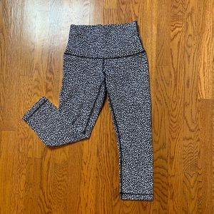 Lululemon capris. Cheetah print. Size 6. No tags.